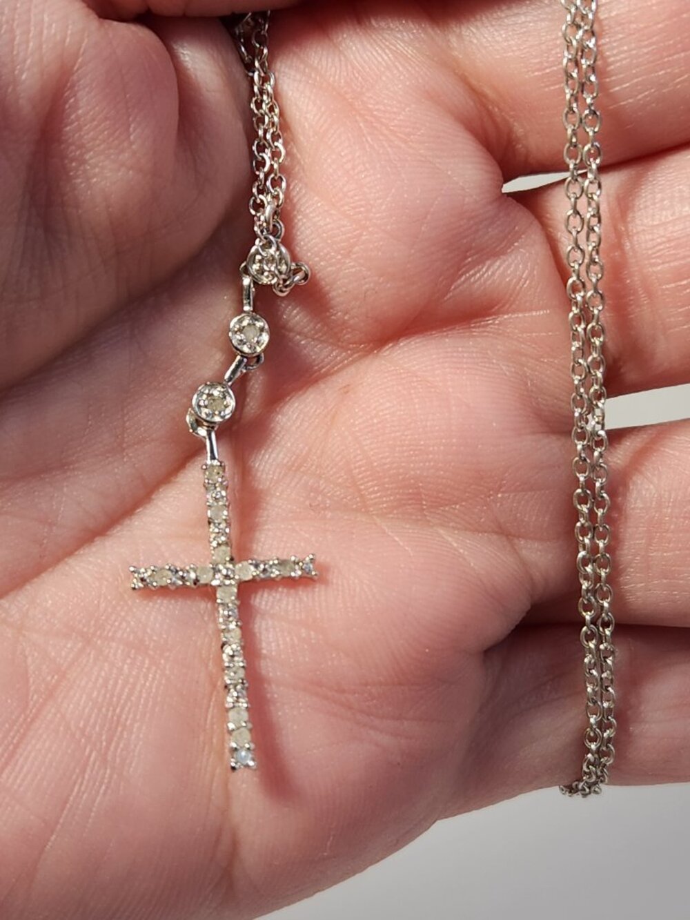 VTG Real Diamond Accent 925 Cross Rosary Station Chain 16"
